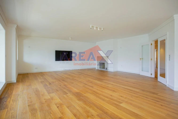 Apartamento T4 para Venda em O. Azeméis, Riba-Ul, Ul, Macinhata Seixa, Madail Foto 20