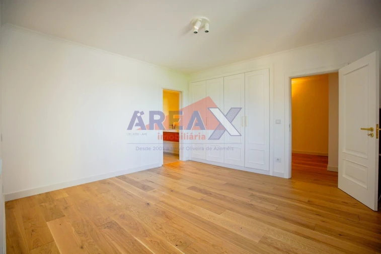 Apartamento T4 para Venda em O. Azeméis, Riba-Ul, Ul, Macinhata Seixa, Madail Foto 47