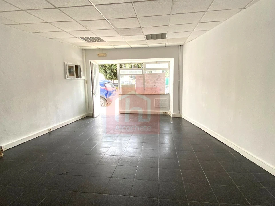 Loja para Arrendamento em Alcochete Foto 3