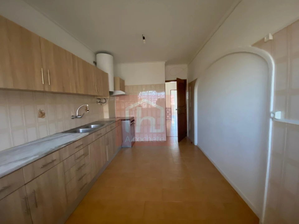Apartamento T3 para Venda em Montijo e Afonsoeiro Foto 1