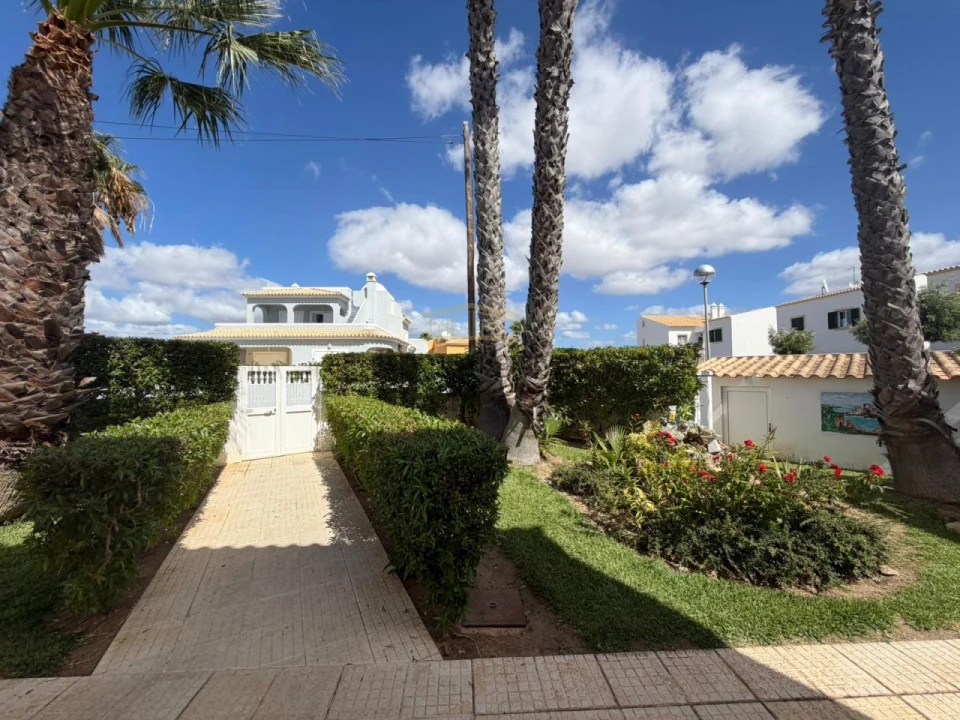 Apartamento T2 para Venda em Albufeira e Olhos de Água Foto 2