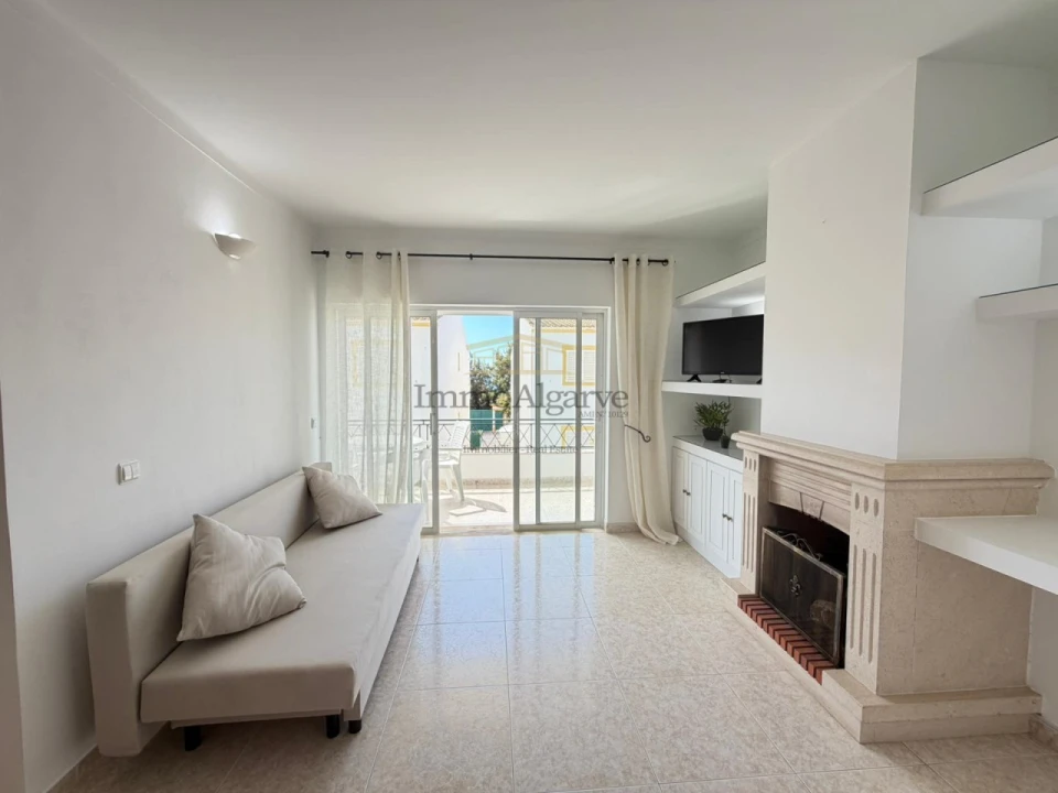 Apartamento T2 para Venda em Albufeira e Olhos de Água Foto 9