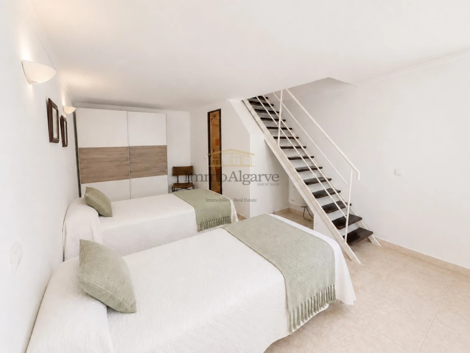 Apartamento T2 para Venda em Albufeira e Olhos de Água Foto 24