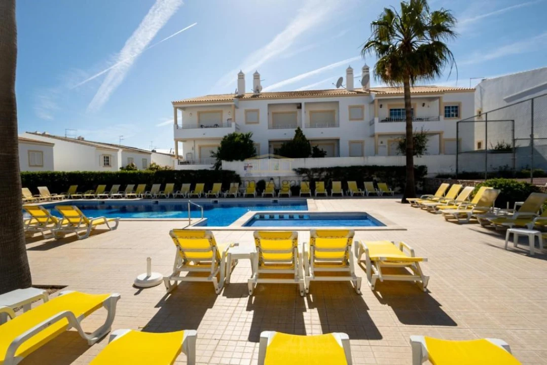 Apartamento T2 para Venda em Albufeira e Olhos de Água Foto 35