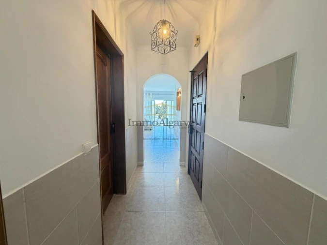 Apartamento T2 para Venda em Albufeira e Olhos de Água Foto 7