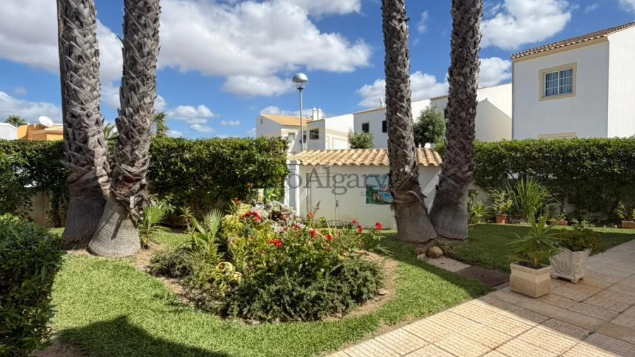 Apartamento T2 para Venda em Albufeira e Olhos de Água