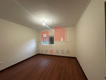 Apartamento T3 para Venda em Aboadela, Sanche e Várzea