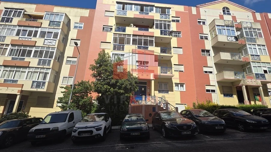 Apartamento T2 para Venda em Algueirão-Mem Martins