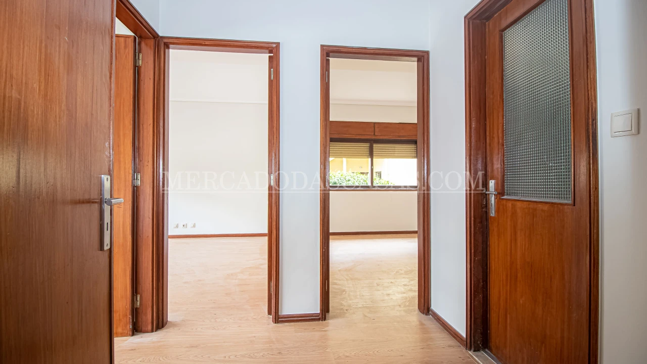 Apartamento T3 para Venda em Espinho Foto 10