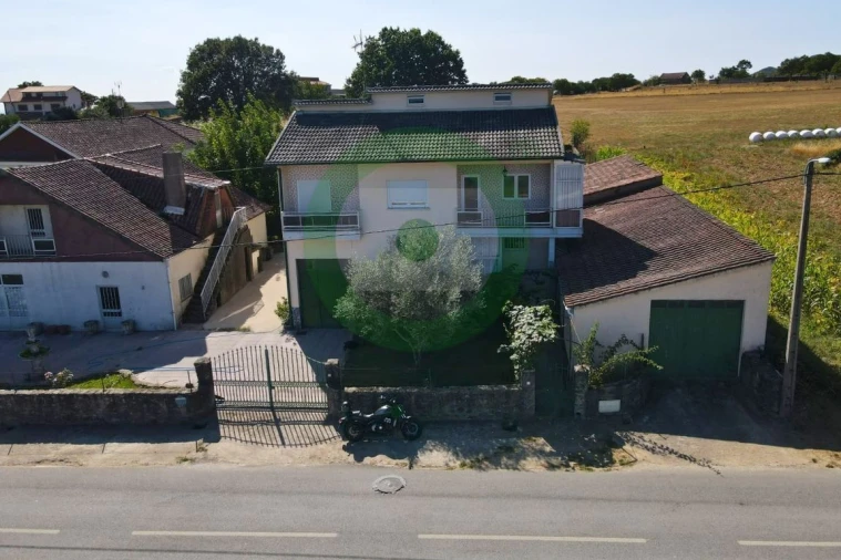 Moradia para Venda em Travancas e Roriz Foto 2
