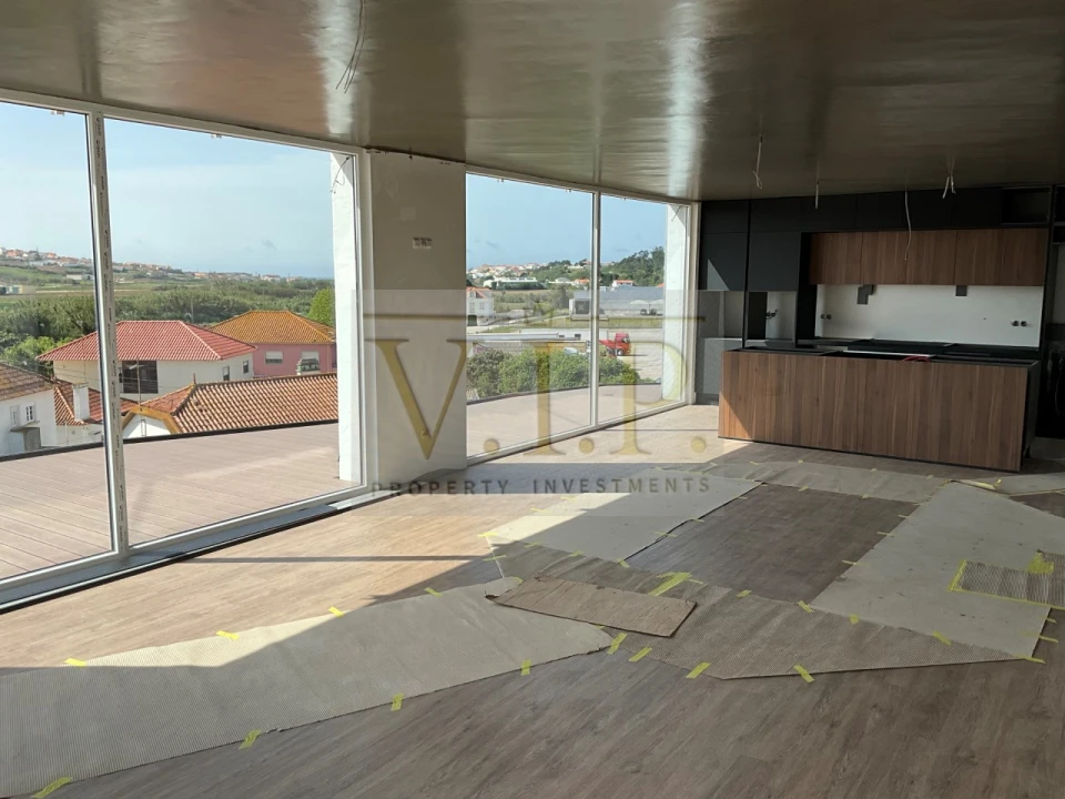 Apartamento T4 para Venda em Lourinhã e Atalaia Foto 23