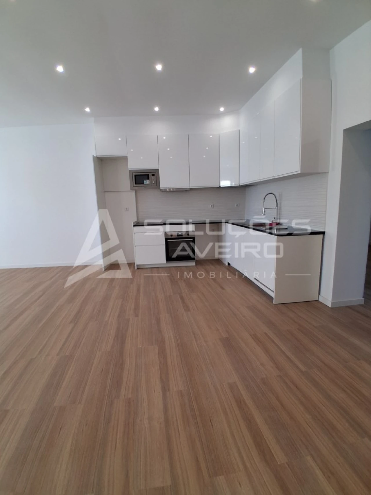 Moradia T2 para Venda em Gafanha da Nazaré Foto 4