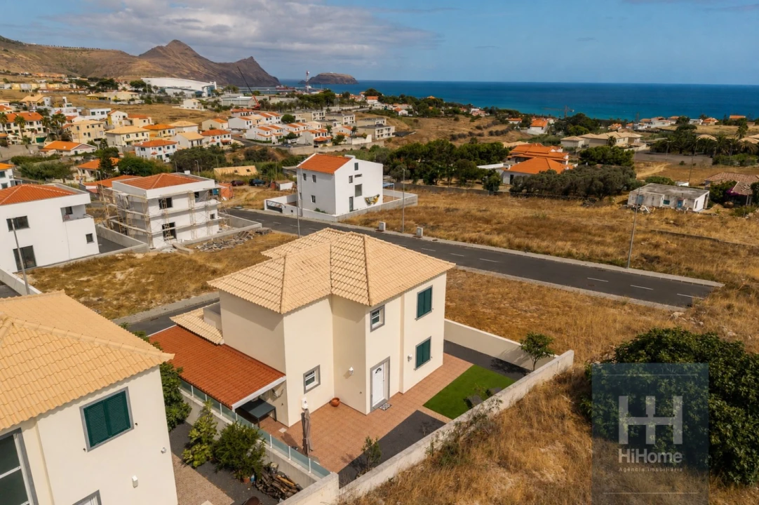 Moradia T3 para Venda em Porto Santo Foto 37
