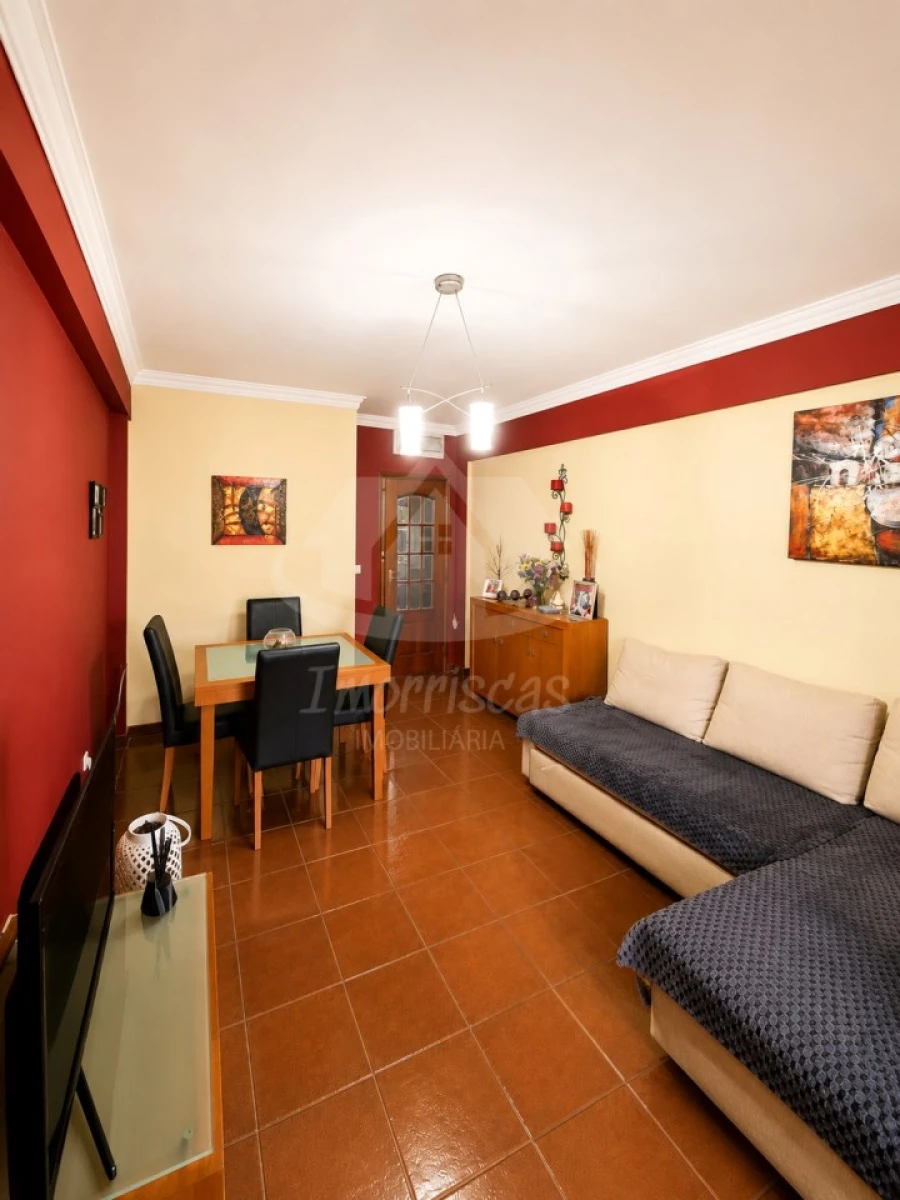 Apartamento T2 para Venda em Odivelas Foto 4