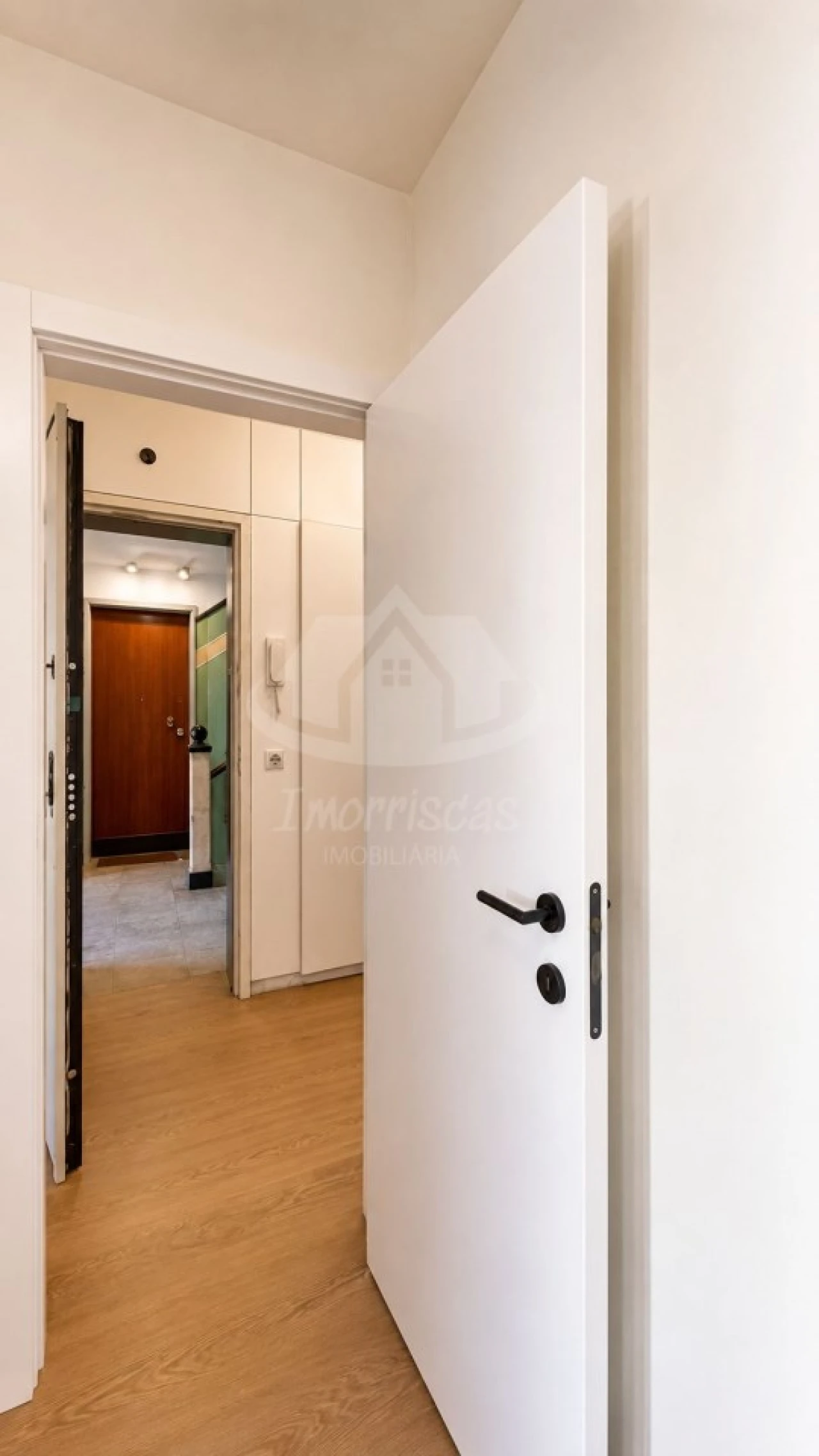 Apartamento T2 para Venda em Odivelas Foto 12