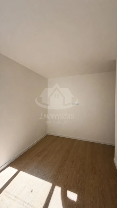 Apartamento T2 para Venda em Odivelas