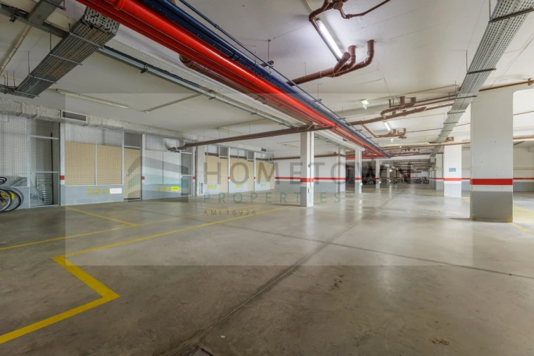 Apartamento T2 para Venda em Quarteira Foto 28