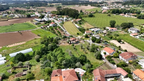 Terreno para Venda em Adães