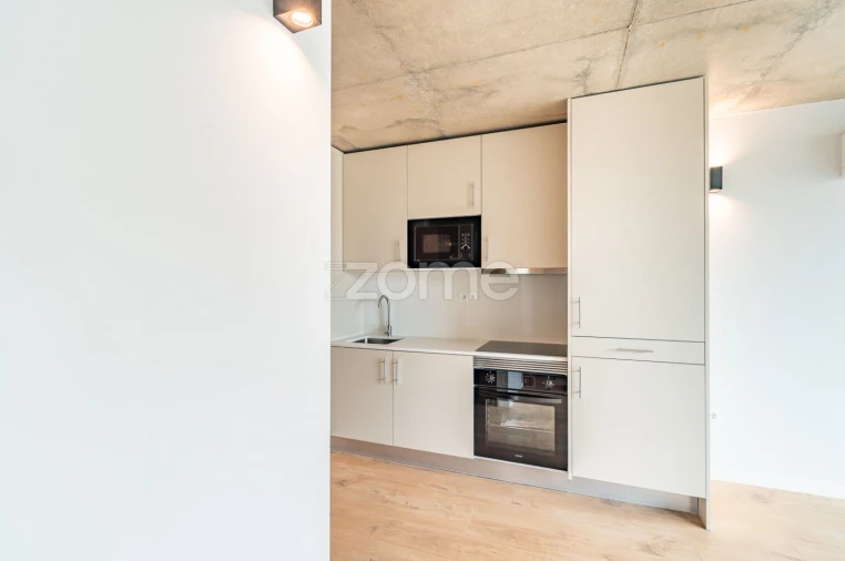 Apartamento T1 para Venda em São Mamede de Infesta e Senhora da Hora Foto 4