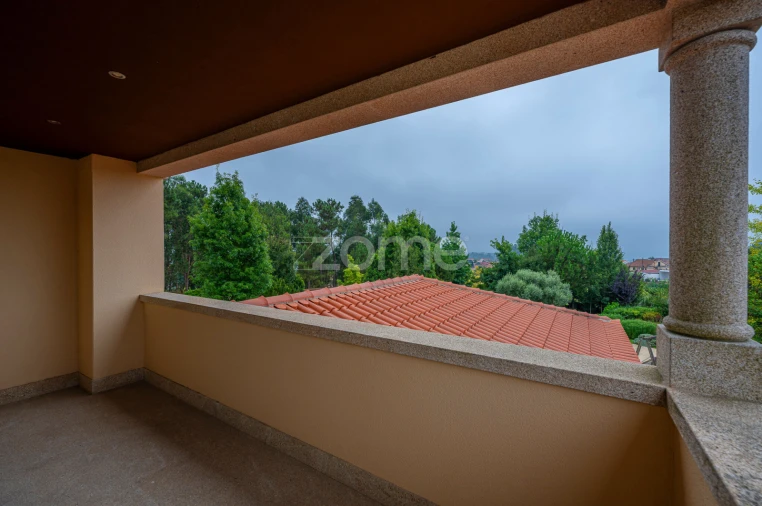 Moradia T6 para Venda em Vila Garcia, Aboim e Chapa Foto 7