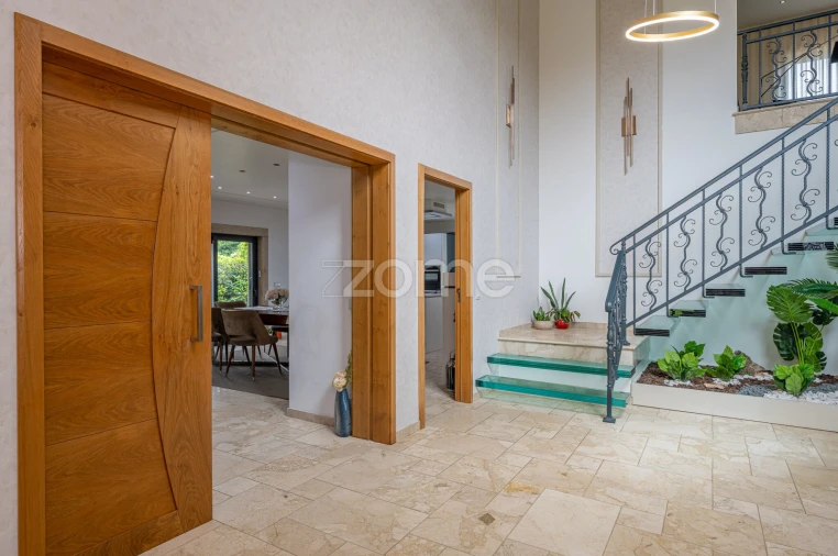 Moradia T6 para Venda em Vila Garcia, Aboim e Chapa Foto 54