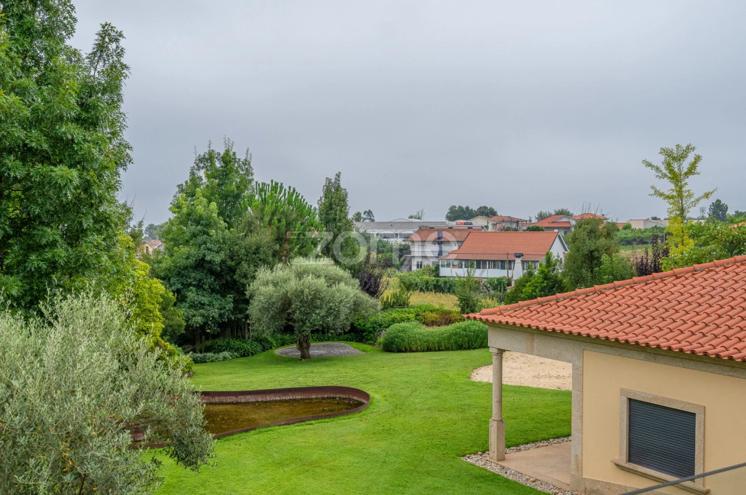 Moradia T6 para Venda em Vila Garcia, Aboim e Chapa Foto 33