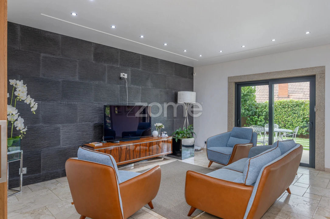 Moradia T6 para Venda em Vila Garcia, Aboim e Chapa Foto 61