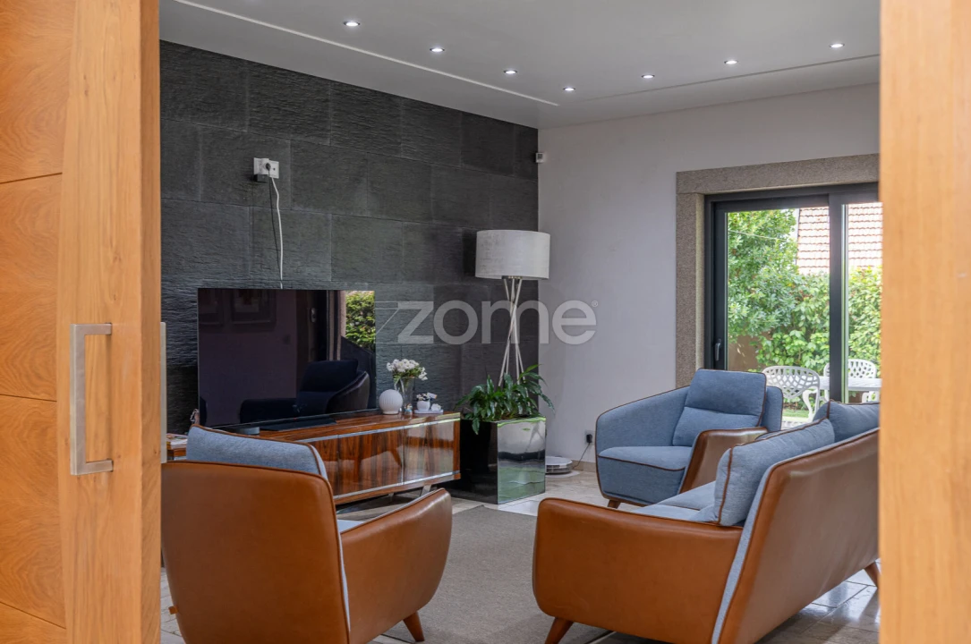 Moradia T6 para Venda em Vila Garcia, Aboim e Chapa Foto 72