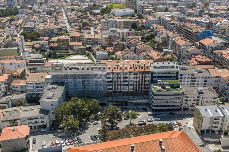 Apartamento T5 para Venda em Bonfim Foto 38