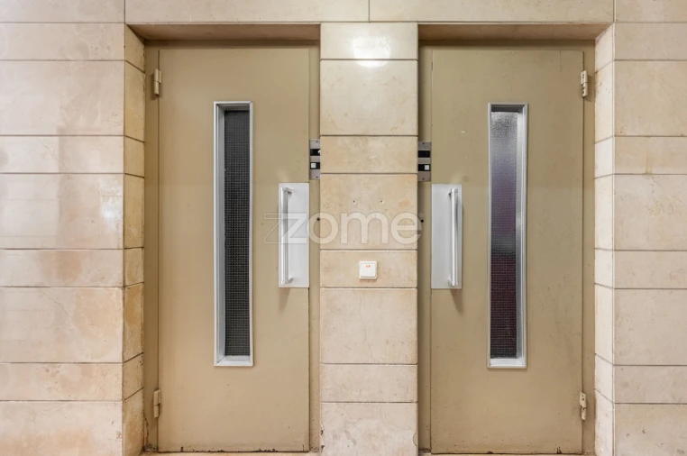 Apartamento T5 para Venda em Bonfim Foto 36