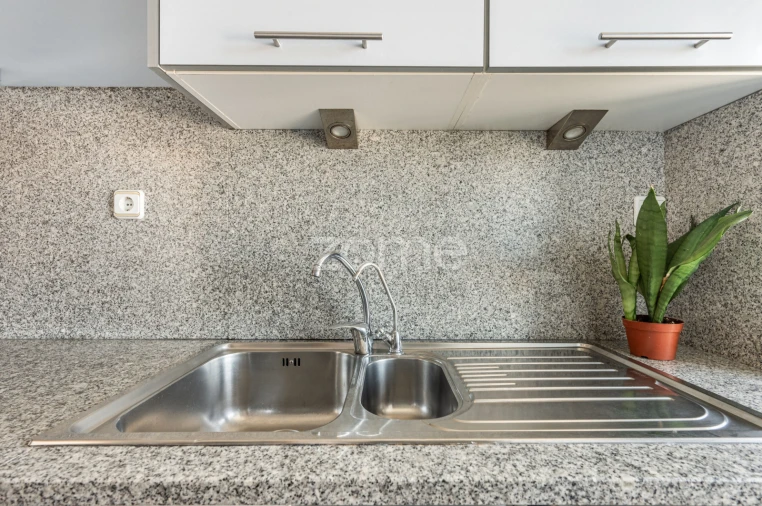 Apartamento T5 para Venda em Bonfim Foto 10