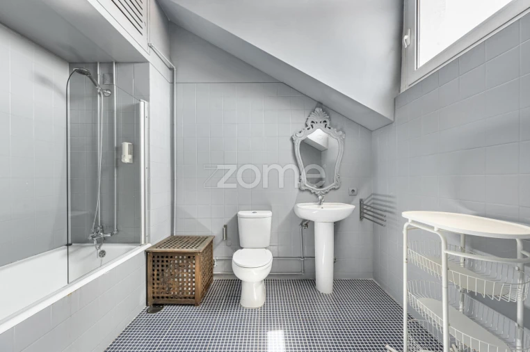 Apartamento T5 para Venda em Bonfim Foto 29
