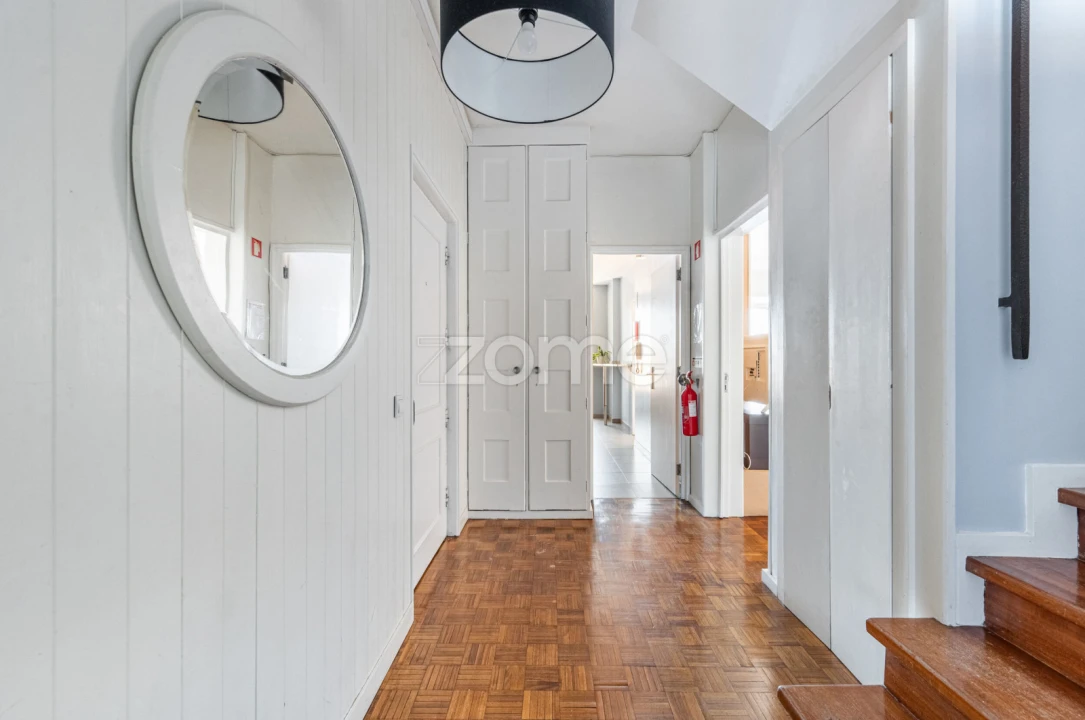Apartamento T5 para Venda em Bonfim Foto 7
