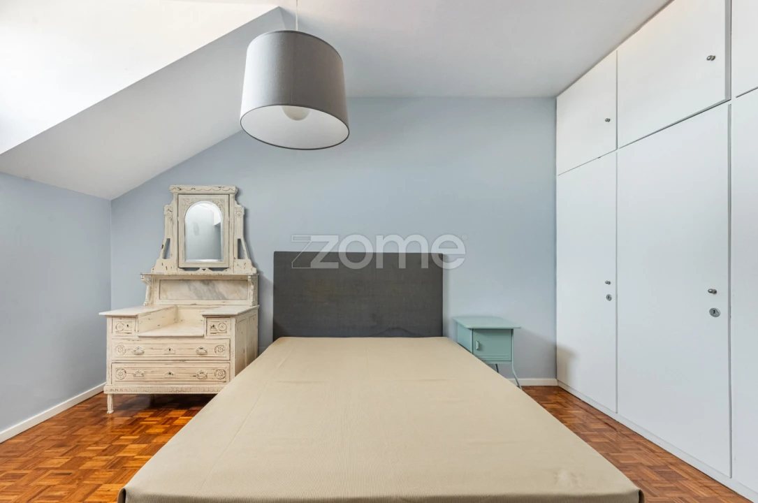 Apartamento T5 para Venda em Bonfim Foto 28