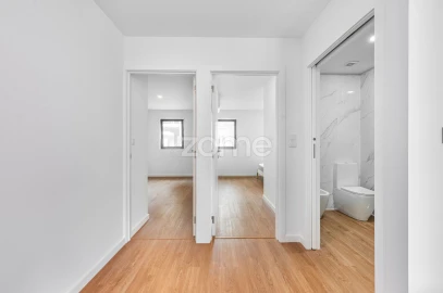 Apartamento T2 para Venda em Mafamude e Vilar do Paraíso