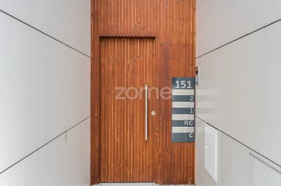 Apartamento T2 para Venda em Mafamude e Vilar do Paraíso