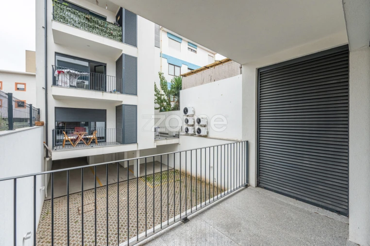 Apartamento T2 para Venda em Mafamude e Vilar do Paraíso Foto 9