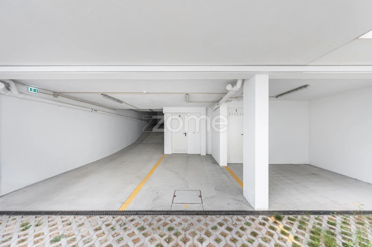 Apartamento T2 para Venda em Mafamude e Vilar do Paraíso Foto 22