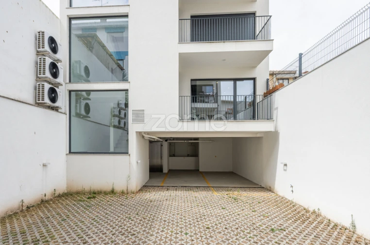 Apartamento T2 para Venda em Mafamude e Vilar do Paraíso Foto 21