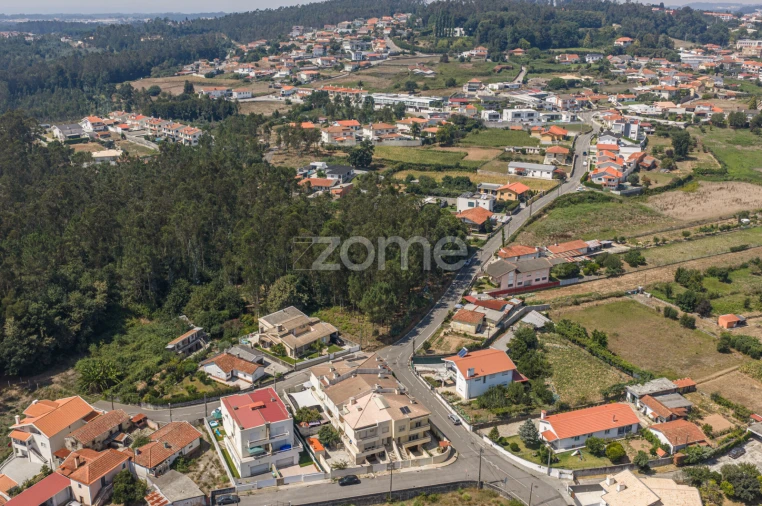 Terreno para Venda em Fornos Foto 8