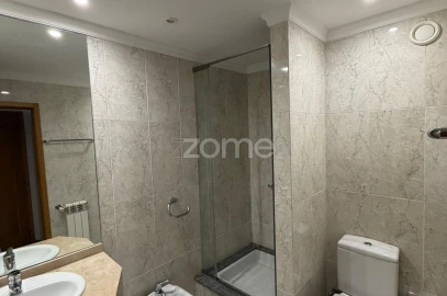 Apartamento T3 para Arrendamento em Canidelo