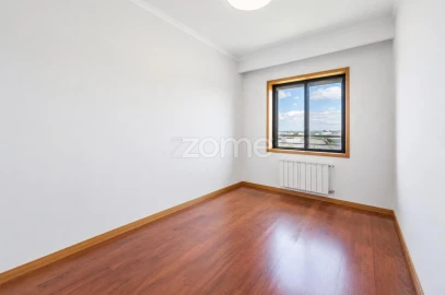 Apartamento T3 para Arrendamento em Canidelo