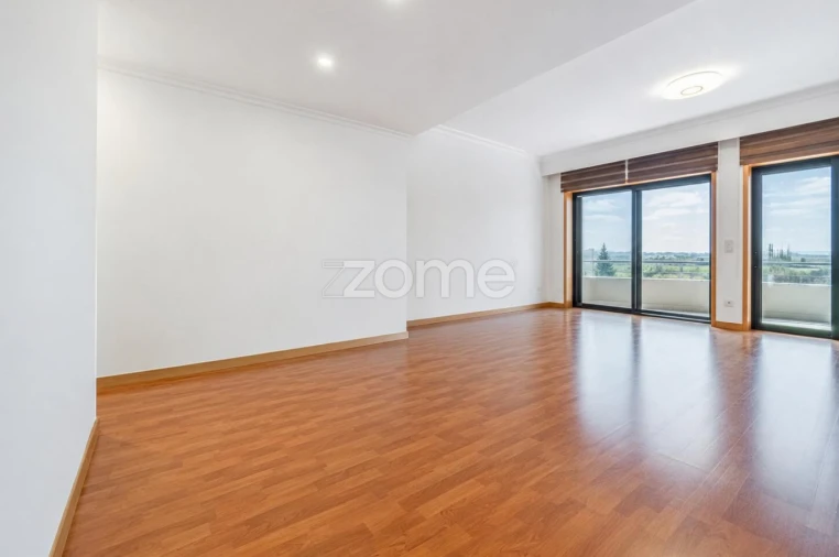 Apartamento T3 para Arrendamento em Canidelo Foto 7