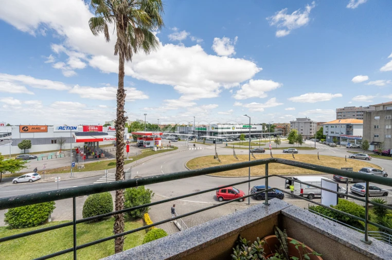 Apartamento T3 para Arrendamento em Canidelo Foto 22