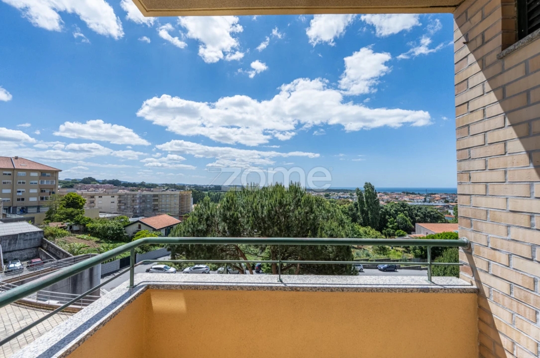 Apartamento T3 para Arrendamento em Canidelo Foto 6