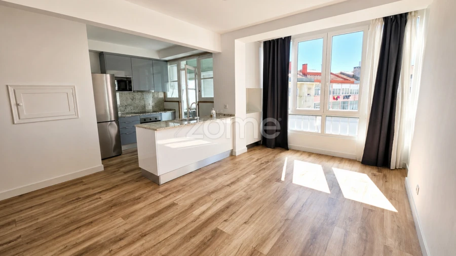 Apartamento T2 para Arrendamento em Mina de Água