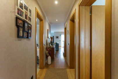 Moradia T4 para Venda em São Francisco