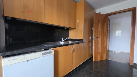 Apartamento T3 para Venda em Parque das Nações