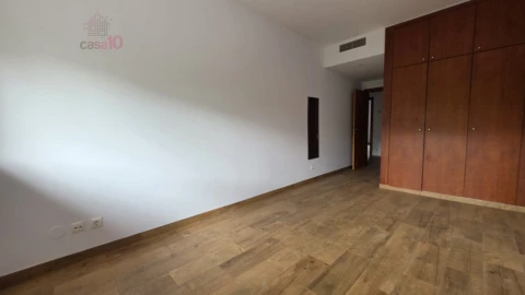 Apartamento T3 para Venda em Parque das Nações