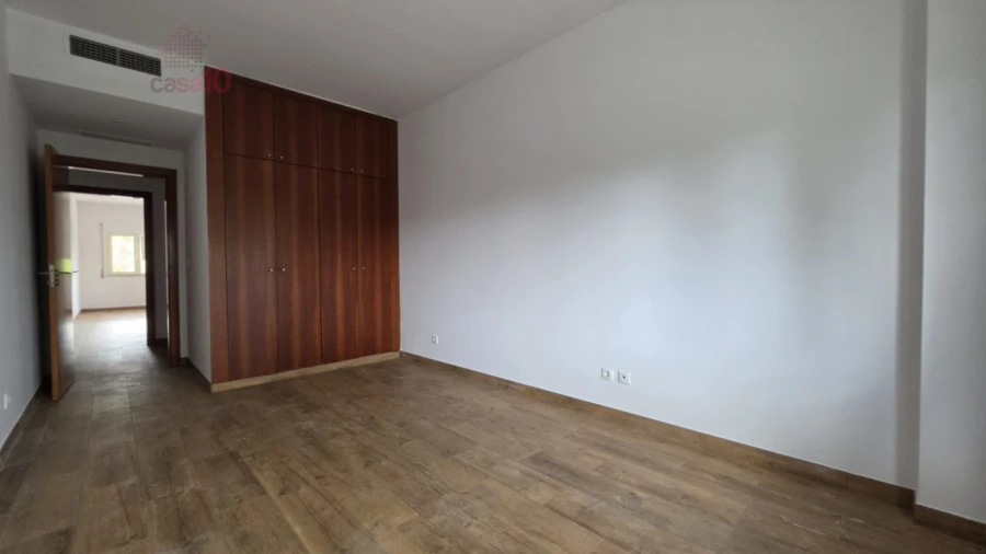 Apartamento T3 para Venda em Parque das Nações Foto 13